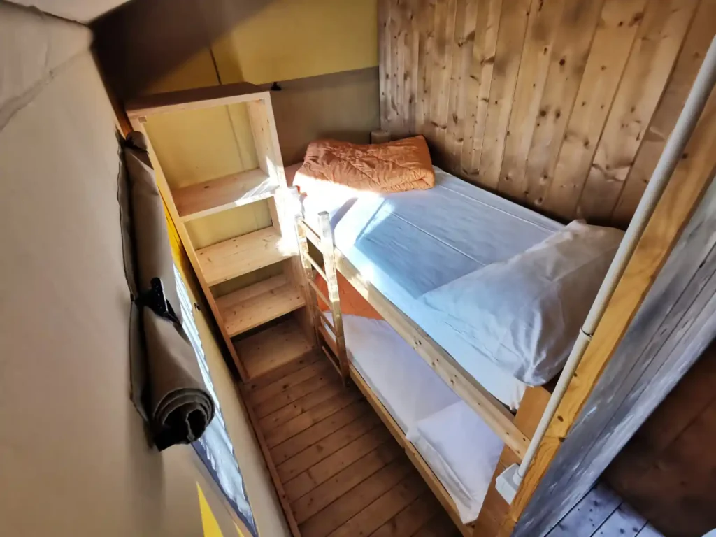 1600x1200_SAF-5x5_CAMERETTA-1