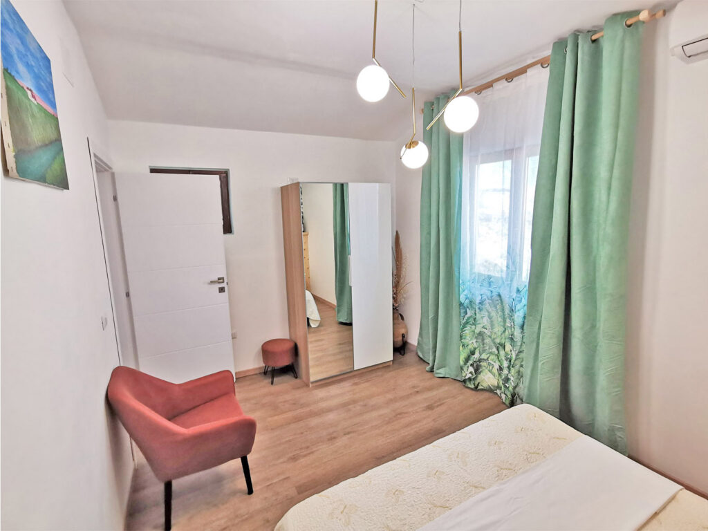 C12_1600x1200web_ULIVO-2